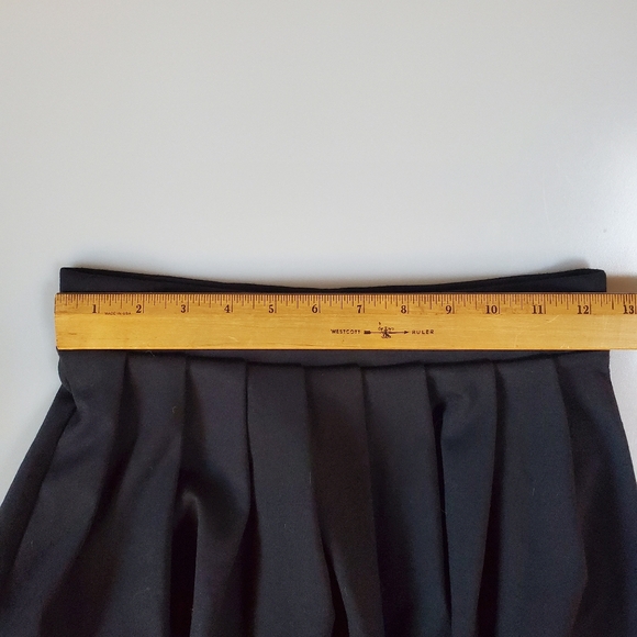 Wild Fable Black and Red Pleated Cheerleader Skirt size XS - Picture 6 of 8